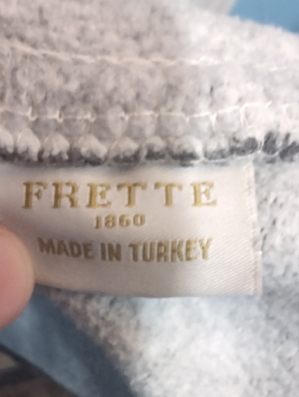 Frette 1860 Gray Hooded Terry Robe with Embroidered Lion Size XL - Picture 6 of 9